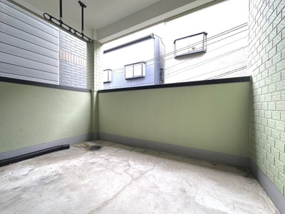 【バルコニー】 | 豊中市西緑丘3丁目戸建