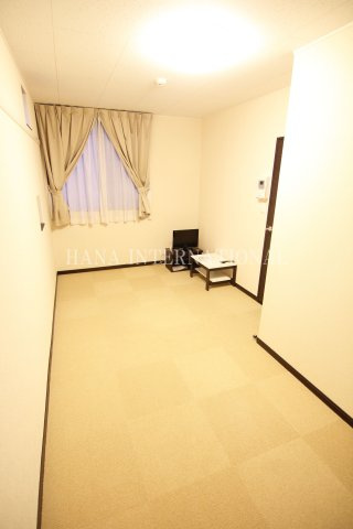 レオネクスト山崎　あずま橋の洋室