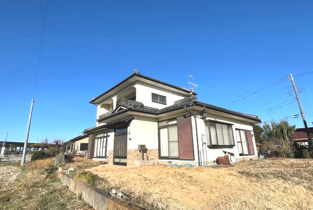 藤岡市岡之郷　中古700の外観