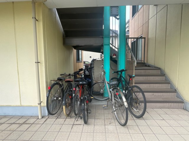 ヴィーナス英賀保の駐車場