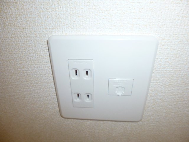 シェーンバッハ笹沖の設備|電話モジュラー