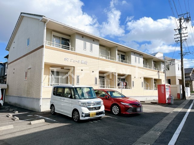 ボンジュール桃山の外観