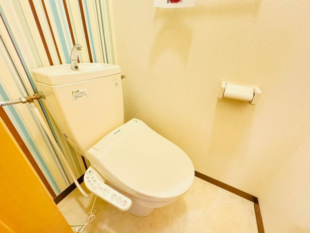 【トイレ】 | グランソアレ西町 | 落ち着いた色調のトイレです