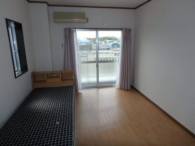 グリーンコーポさのの洋室