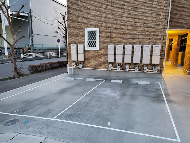 ハーミットクラブハウス　プレシャス大熊の駐車場