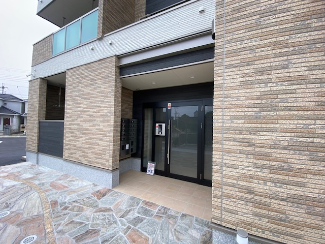 ポルチュラーカのエントランス