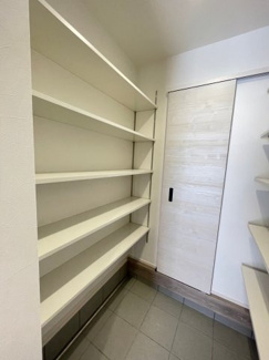 【収納】 | 鳳中町8丁　新築戸建て | シューズインクローゼットで靴の収納も豊富です