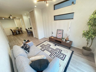 【居間・リビング】 | 鳳中町8丁　新築戸建て