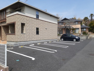 【駐車場】 | プリムローズ