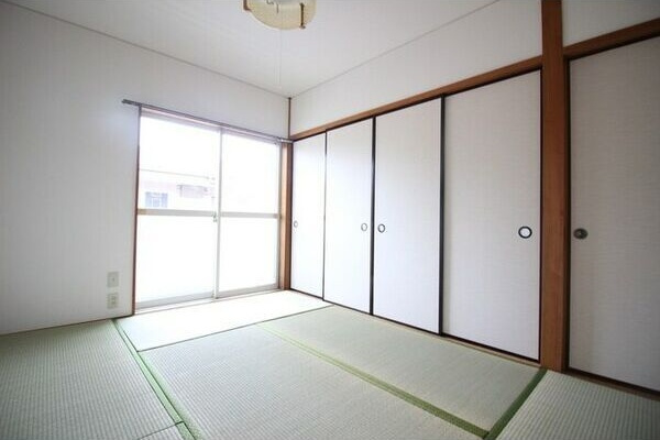 ハイツハピネス　　　刈谷市近郊の賃貸はクラスホームの居間・リビング