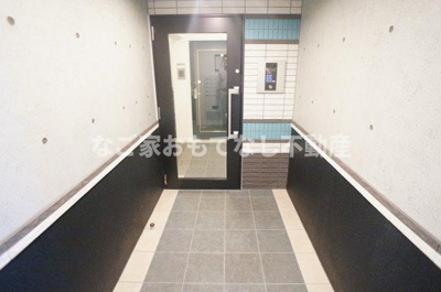 【エントランス】 | サンドマーニ浄心