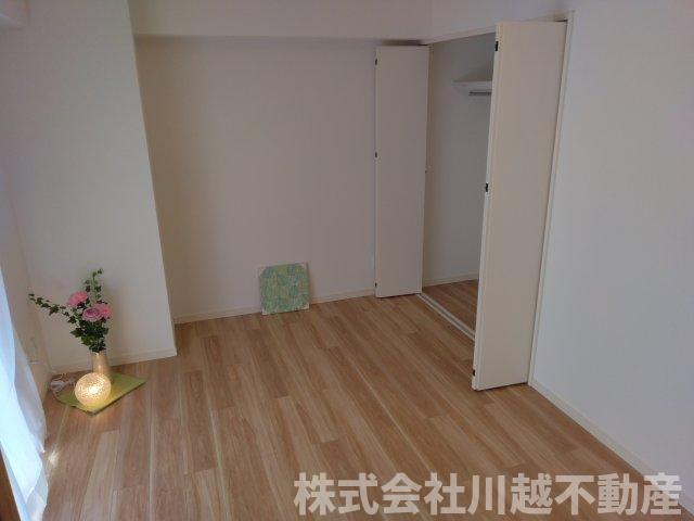 南向き・日当たり良好！眺望良好！の洋室|スタンダードな洋室です