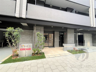 【エントランス】 | クレアホームズフラン本町橋