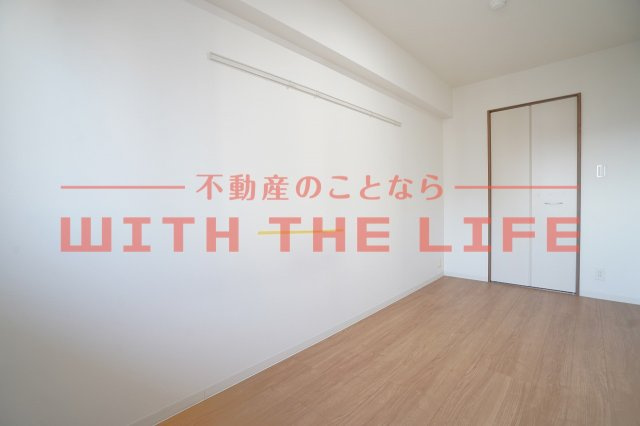 ボスコボブビルディング【キャッシュバック対象物件】の洋室|明るい洋室です