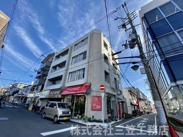 ベルフラワー御殿山の外観