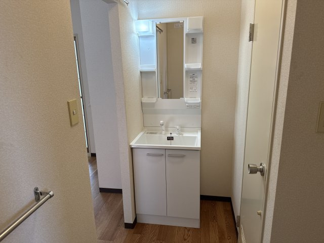 タウニィ旭の洗面所