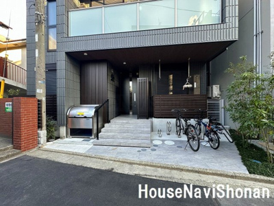 【エントランス】 | コンフェスト江の島