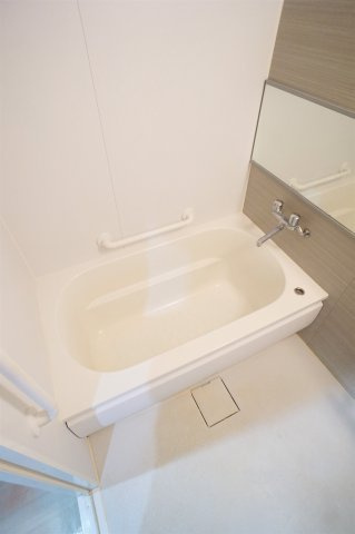 津田沼スカイハイツの浴室