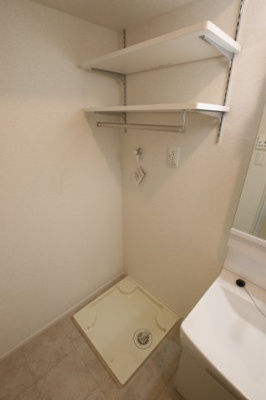 【設備】 | ポルチュラーカ | 室内洗濯機置場