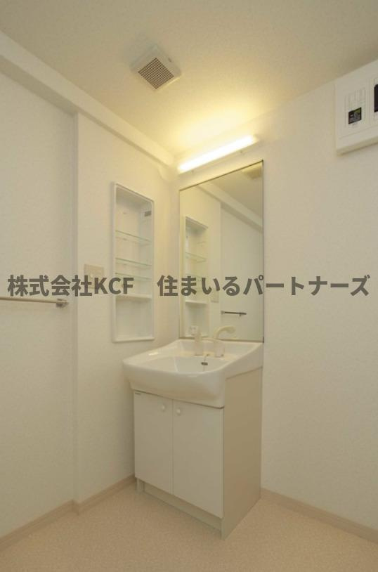 ベスタ櫛原の洗面所|忙しい朝には欠かせない洗面所です