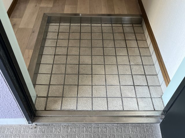 パストラル青山の玄関