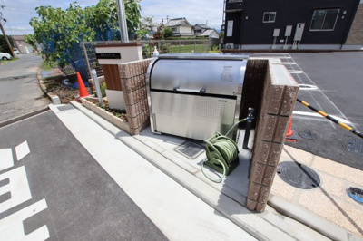 【その他共用部分】 | ポルチュラーカ | 敷地内ゴミ捨場