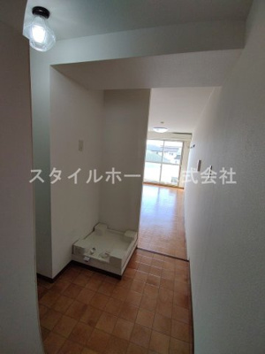 【内装】 | ｉｓ高師 | 別部屋写真です。