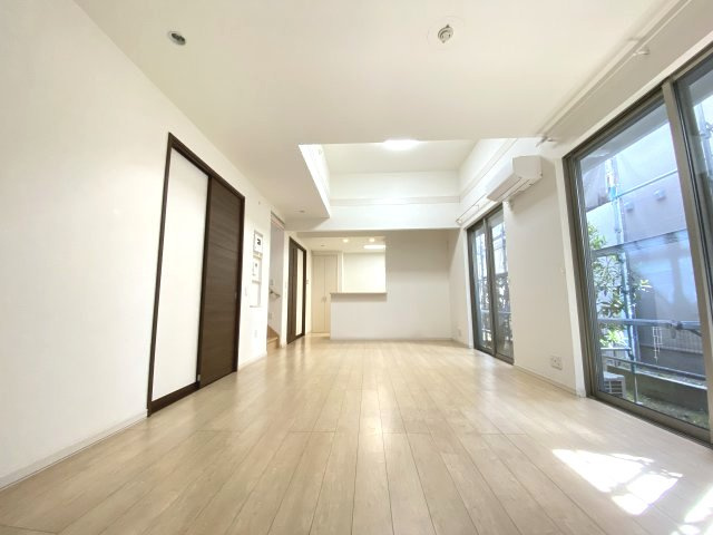 床暖房付きのリビング★