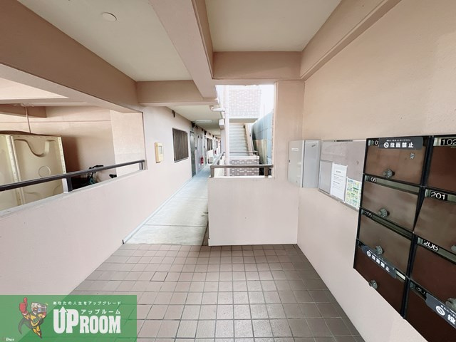 アズールのロビー