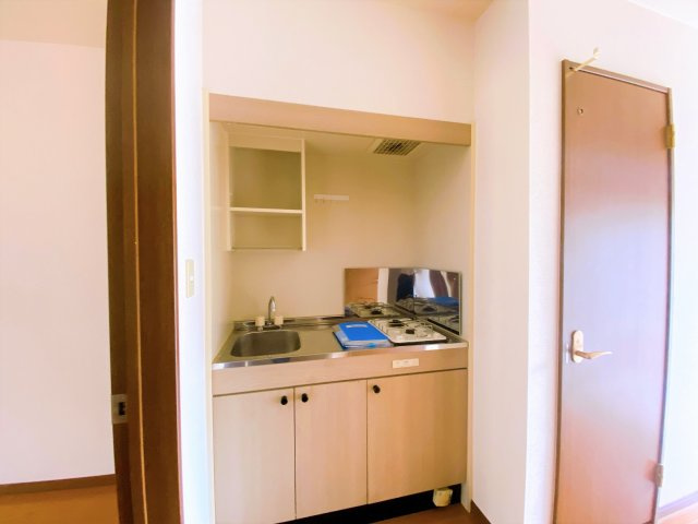 アンプルールリーブル永遠のキッチン|別部屋同一間取りのお写真となります。