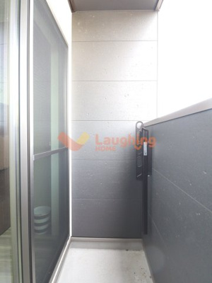 【バルコニー】 | メゾングレイス上津 | 外からの目が気にならないバルコニーで洗濯物が干せます