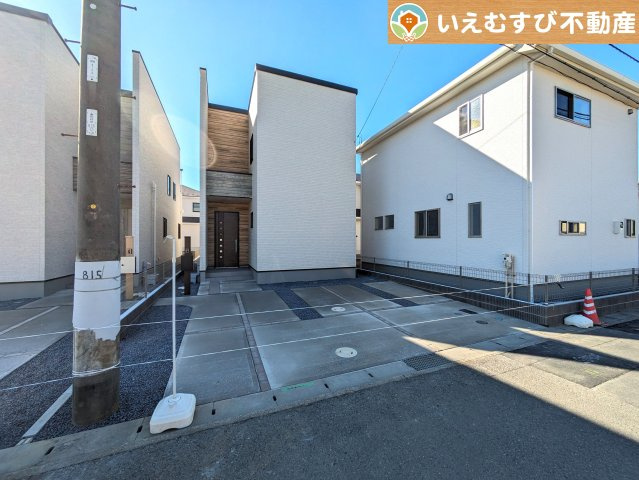 熊谷市別府第8期の駐車場|車好きのパパも嬉しい車庫付邸宅
