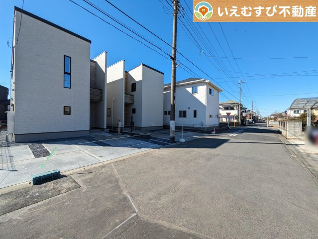 熊谷市別府第8期の前面道路含む現地写真|前面道路含む現地写真です