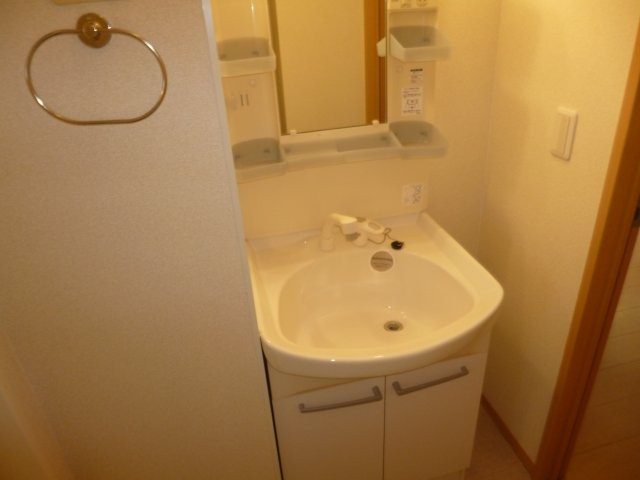 パルクエストの独立洗面台|シャンプードレッサー