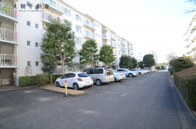 【駐車場】 | 東建ニューハイツ海老名1号棟　５階2LDK　リフォーム済み