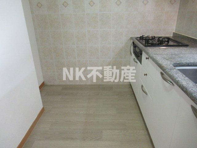 【キッチン】 | グランシェルドゥ（放出賃貸） | キッチンでお料理をお楽しみください