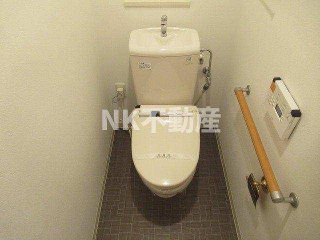 【トイレ】 | グランシェルドゥ（放出賃貸） | ゆったりとした空間のトイレです