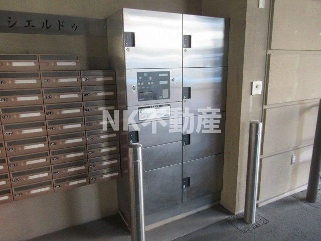 【その他】 | グランシェルドゥ（放出賃貸） | 宅配ボックスです