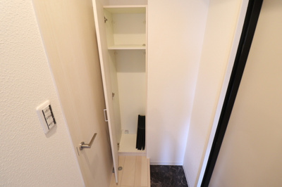 【玄関】 | Chance八尾本町 | 明るい玄関です