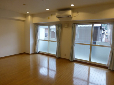 【居間・リビング】 | テラス細工町