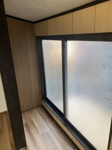 【 売主 】横浜市中区妙香寺台　オーナーチェンジ（戸建）のその他|（2025年リフォーム後入居前に撮影）クッションフロア張替・クロス一部張替