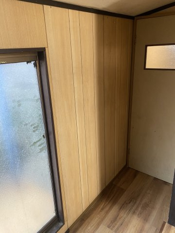 【 売主 】横浜市中区妙香寺台　オーナーチェンジ（戸建）のその他|（2025年リフォーム後入居前に撮影）クッションフロア張替・クロス一部張替