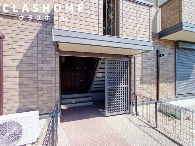 リブ・ミンクス　　刈谷市近郊の賃貸はクラスホーム刈谷店のエントランス