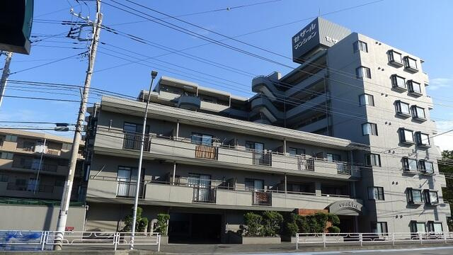 セザール希望ヶ丘の外観