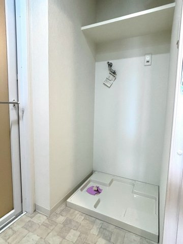 トラストネクサス長府侍町の洋室