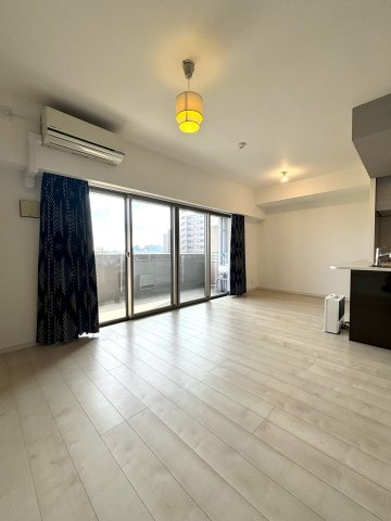 トラストネクサス長府侍町の居間・リビング