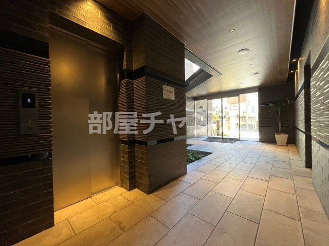 エスカルコートのロビー