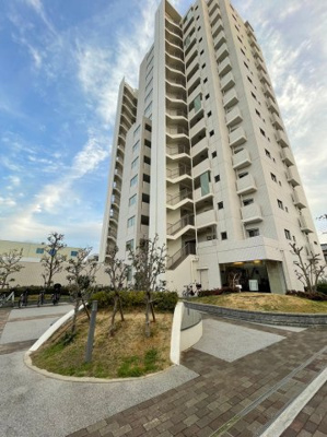 【外観】 | イニシア鶴見緑地公園