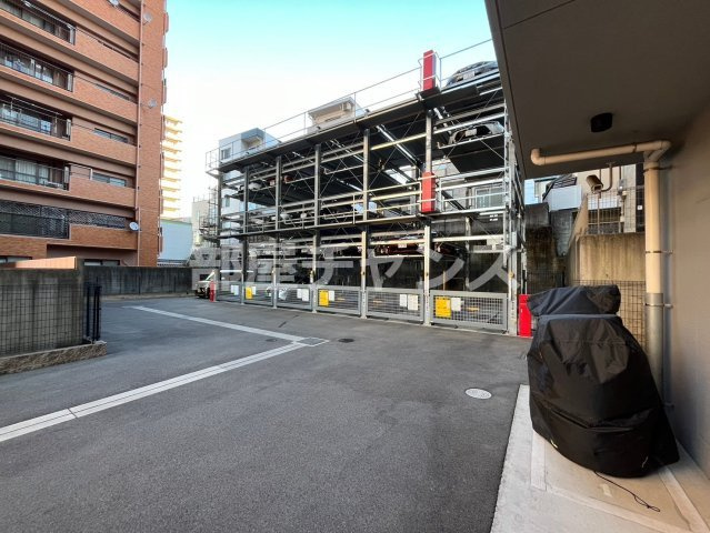 パークアクシス名古屋山王の駐車場