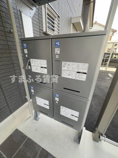 【エントランス】 | カーサ　フェリーチェ　岡崎市柱町